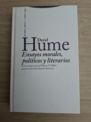 Ensayos morales, políticos y literarios