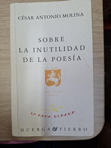 Sobre la inutilidad de la poesía