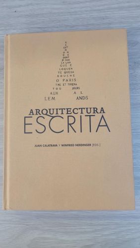 Arquitectura escrita